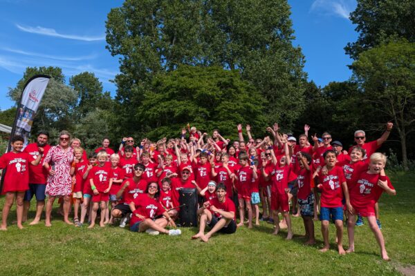 Hartstikke mooi weer en 70 enthousiaste kinderen.